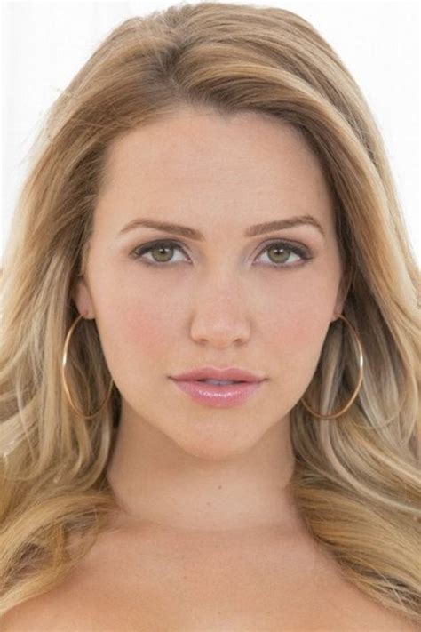 Mia Malkova New Porn Videos